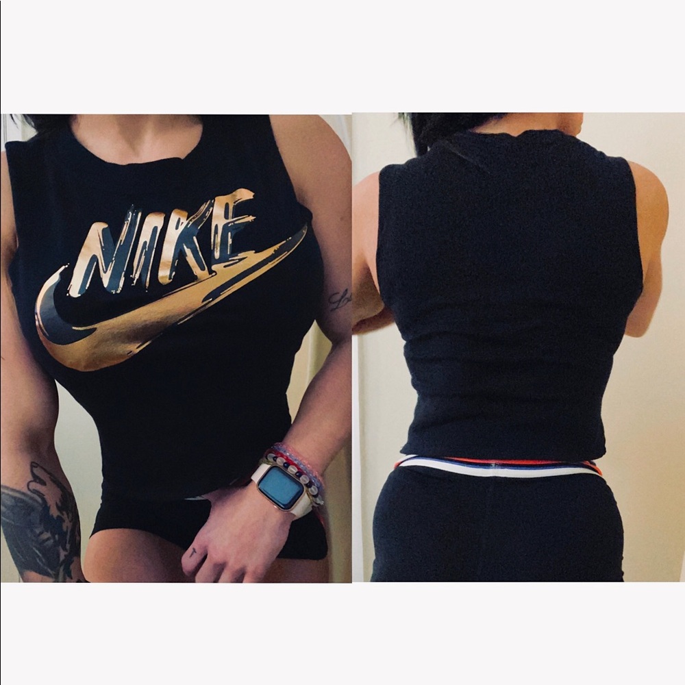 Nike Women’s Crop Top - Size: XS
